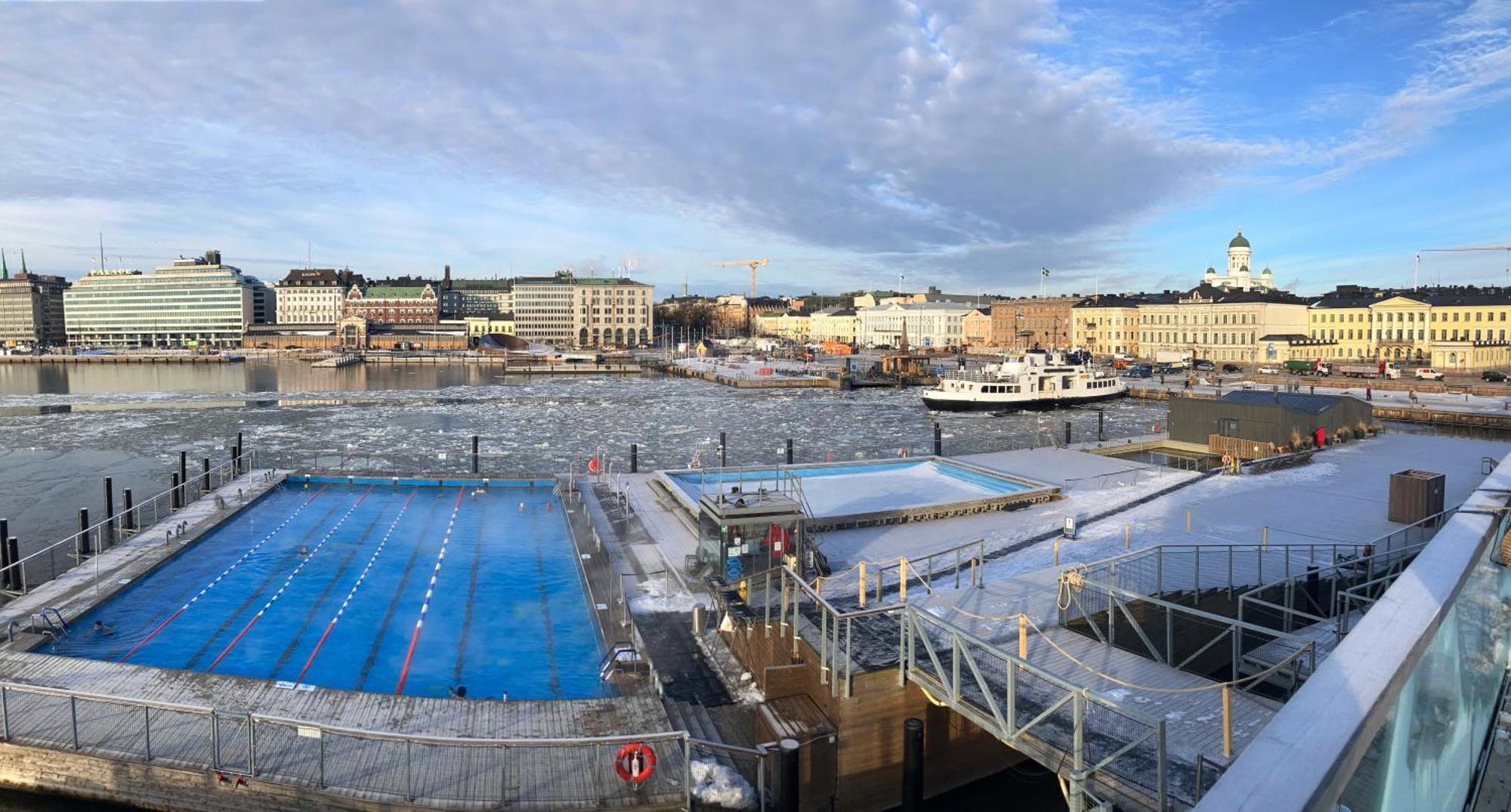 Indoor Camping Helsinki Hotel Exterior foto