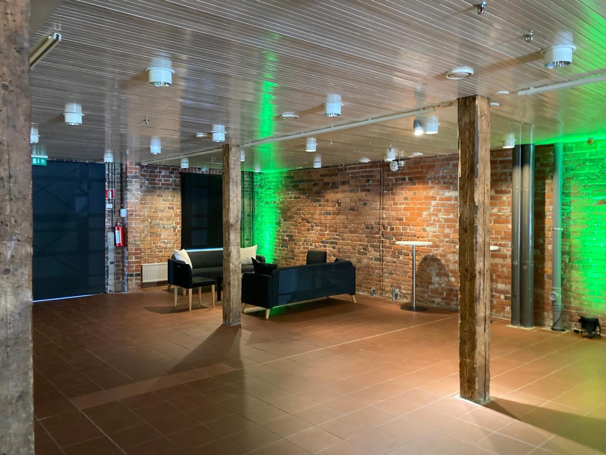 Indoor Camping Helsinki Hotel Exterior foto